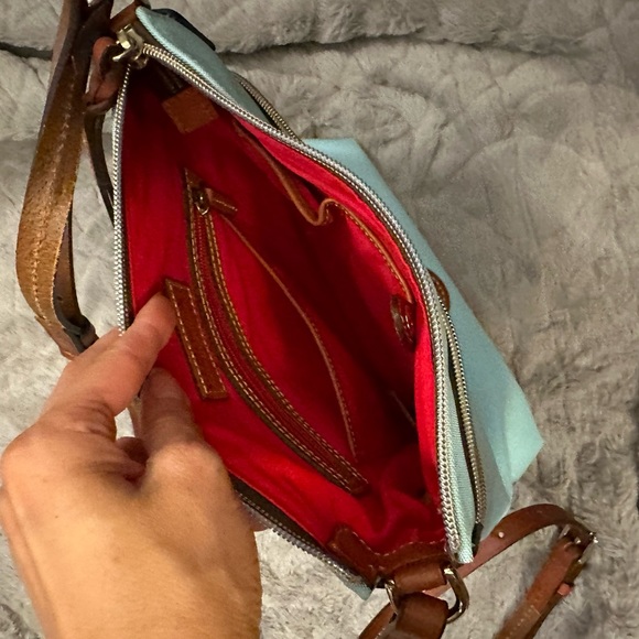 New Never Used Dooney and Bourke Purse - Picture 4 of 8